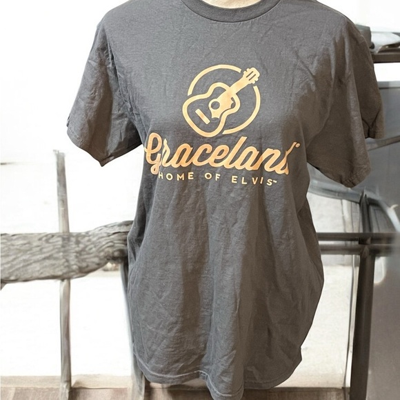 Graceland Gray Short Sleeve Tee - Picture 1 of 5